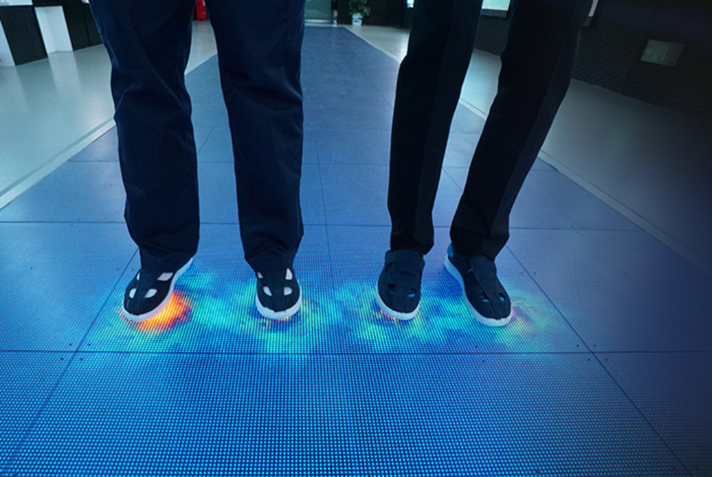 LED-Bodeninteraktionsdisplay (P2.5)