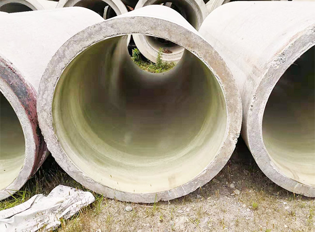 Tuyaux composites en béton à revêtement PRV