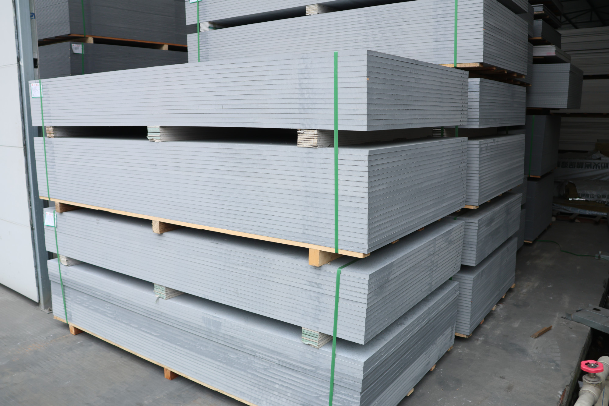 ورق سیمان الیافی / Fiber Cement Board